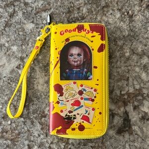 Chucky Universal Studios Halloween Horror Nights Yellow and Red Good Guys Wallet